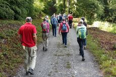 Streifzug durch den Juni Wald - organisiert von LandquartKultur, Landquart (Graubünden)