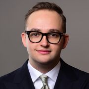 Nicolas M. Keil, Finanzen