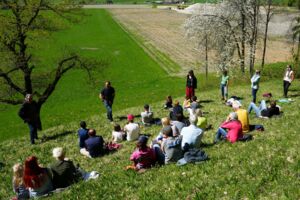 Eiertrööla am Ostermontag. LandquartKultur liess eine Tradition wieder aufleben